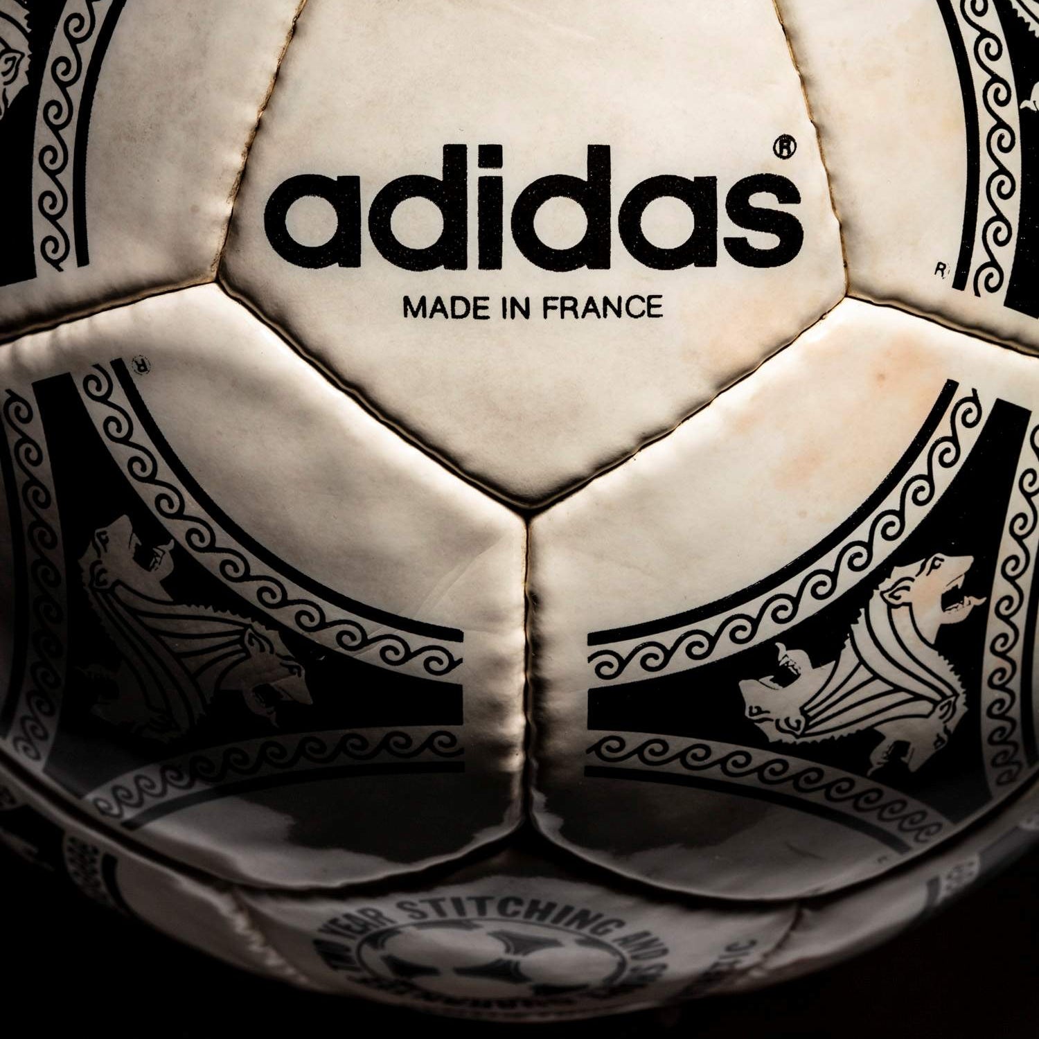 Detalle adidas MADE IN FRANCE
