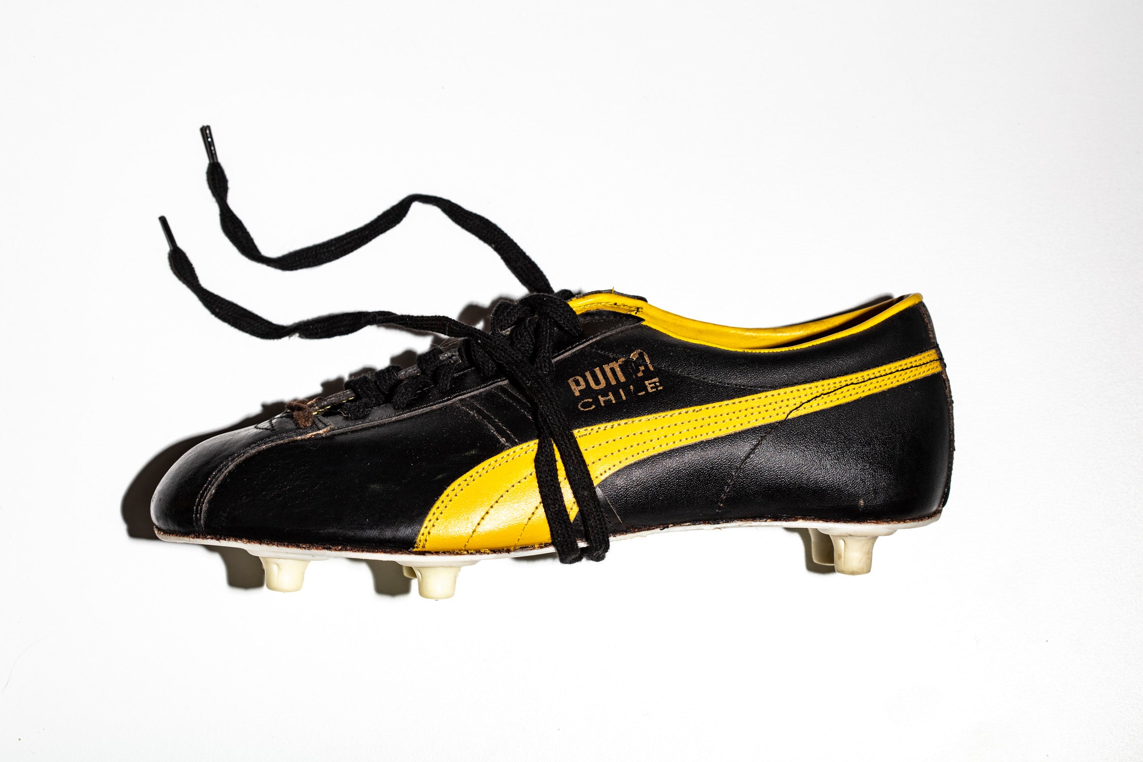 Plano lateral bota izquierda PUMA CHILE.