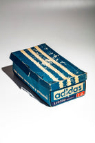 Vista completa de la caja original del modelo 110300 Mexico de 1967. 
Talla 44