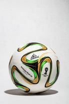 Vista frontal balón oficial Brazuca Final Rio 2014