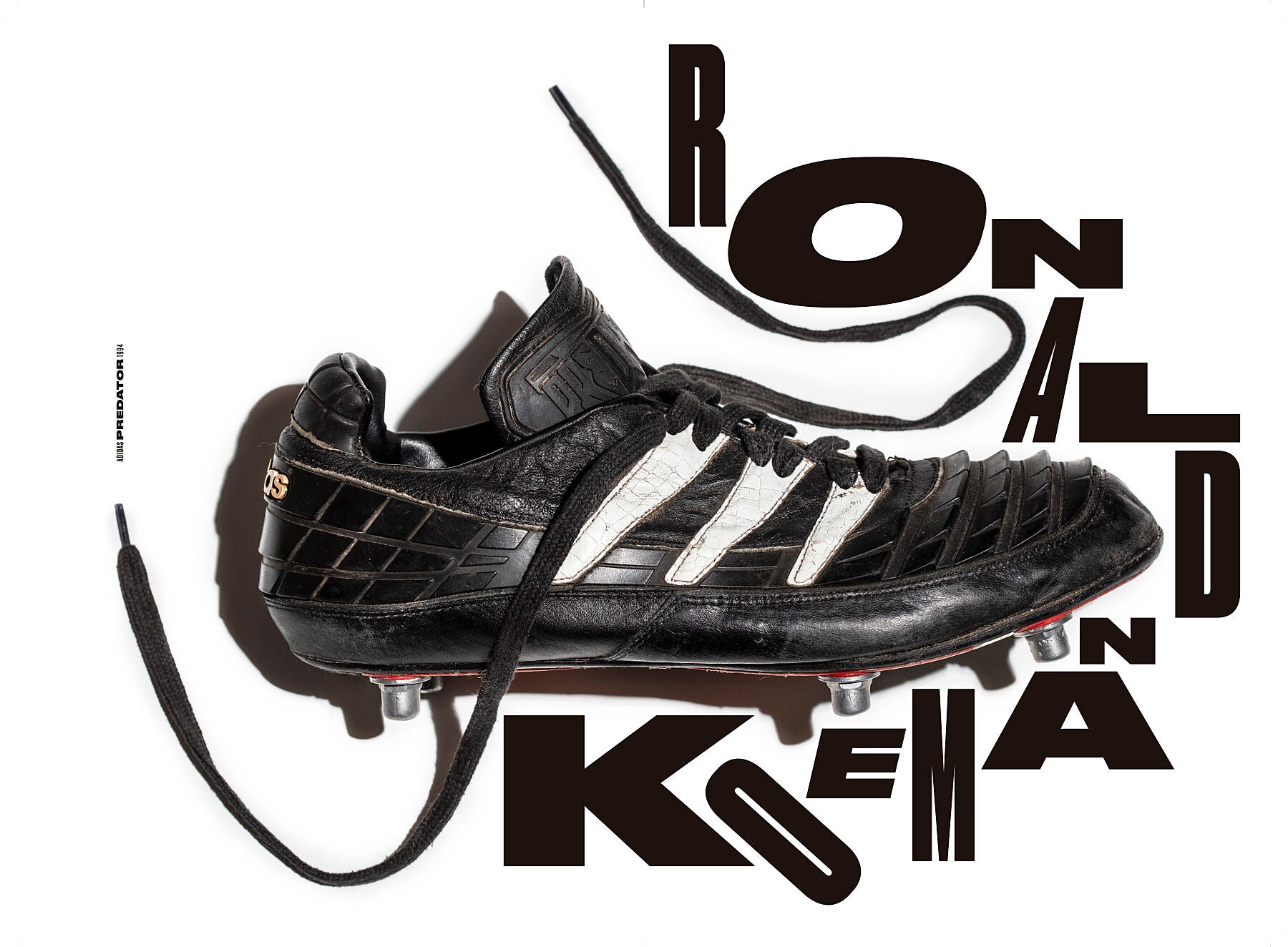 Vista de bota derecha Predator de 1994. Tipografía del diseñador canadiense Tom Brown.