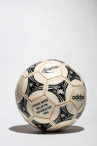 Vista principal balón Questra. Oficial del mundial de Estados Unidos 1994