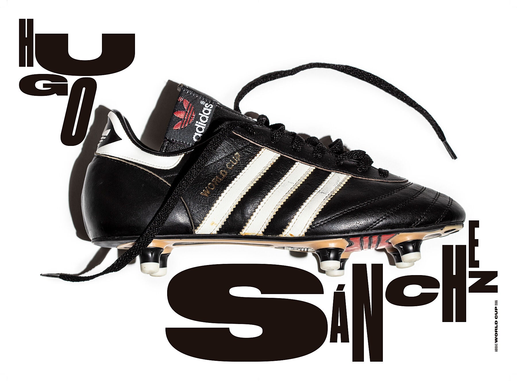 Vista de bota derecha World Cup 86. Tipografía del diseñador canadiense Tom Brown.