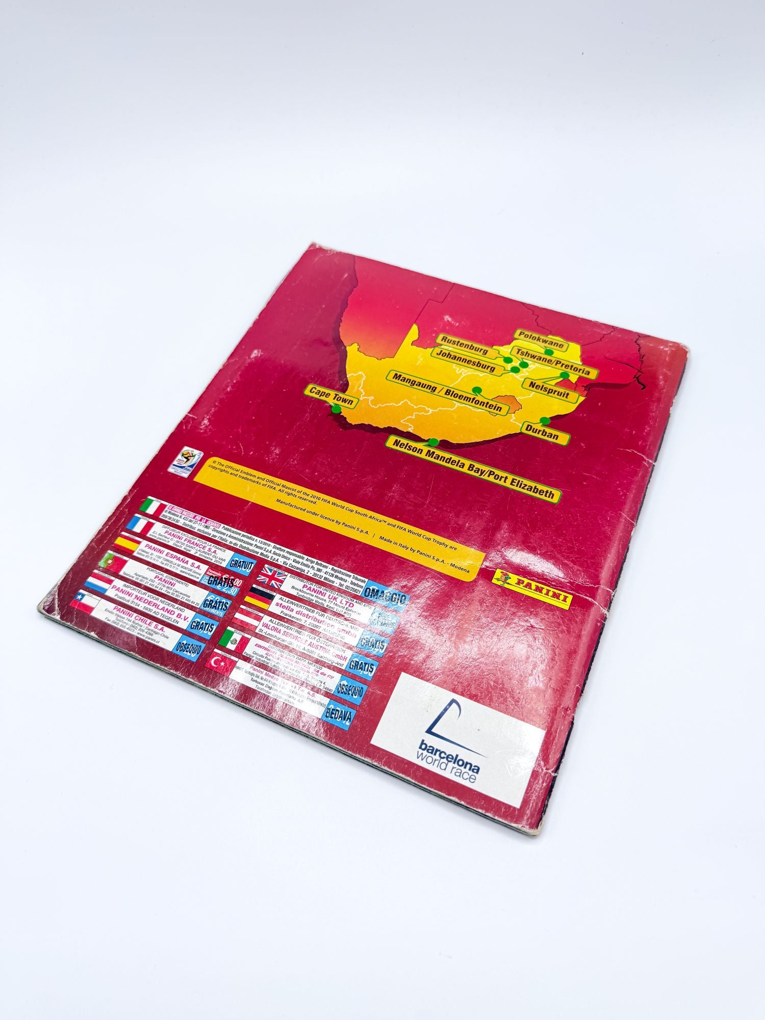 Contraportada del álbum Panini del mundial 2010